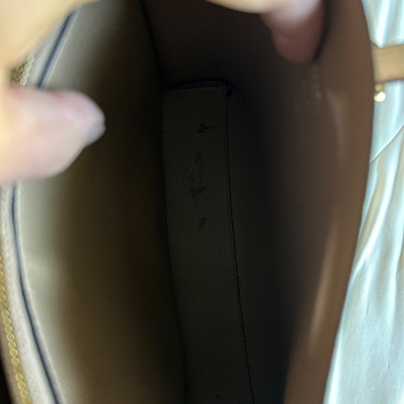 Coach Mollie Tote 25 w/Pink Hearts Valentines Collection - Picture 8 of 9